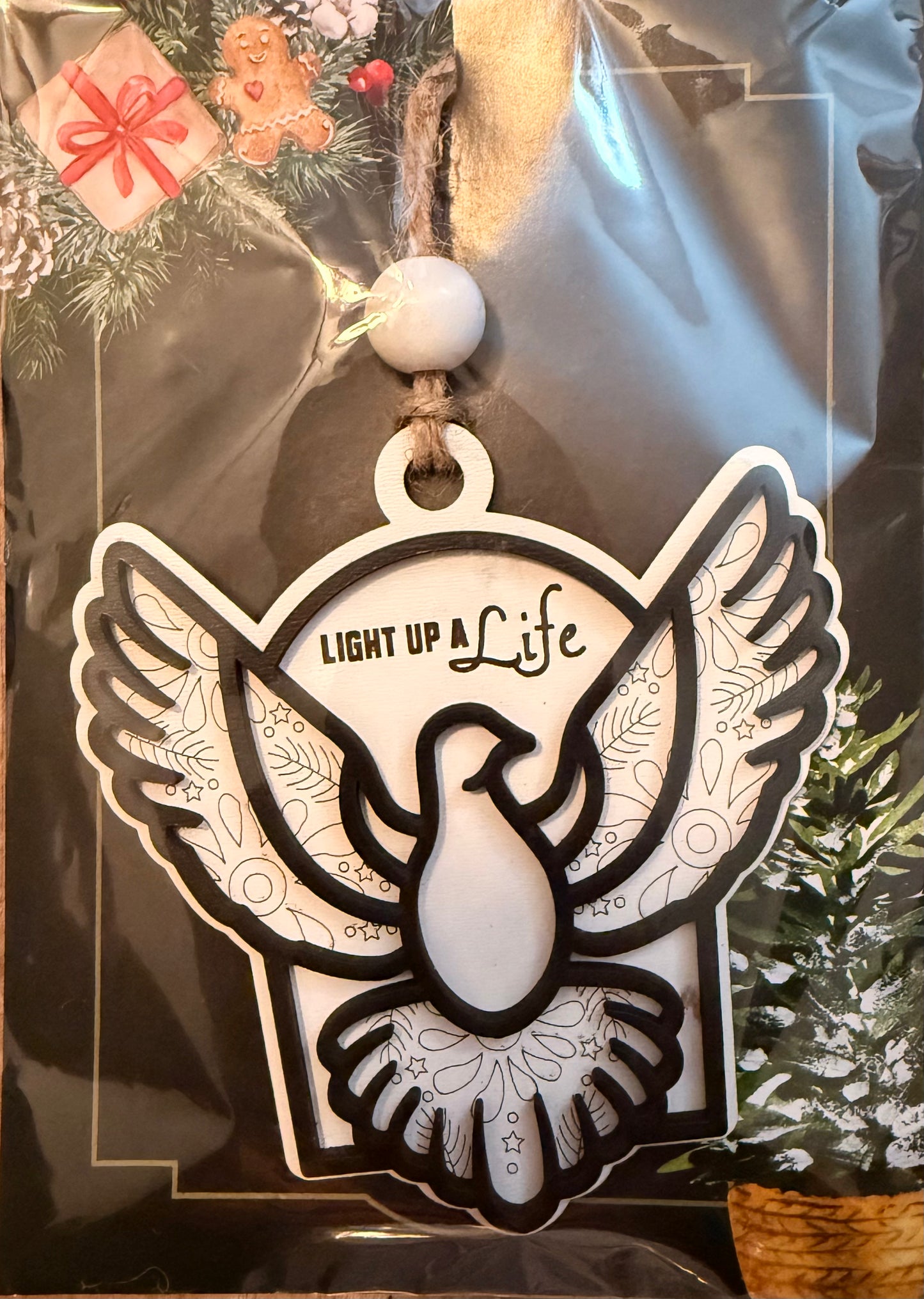 Motif outline ornament